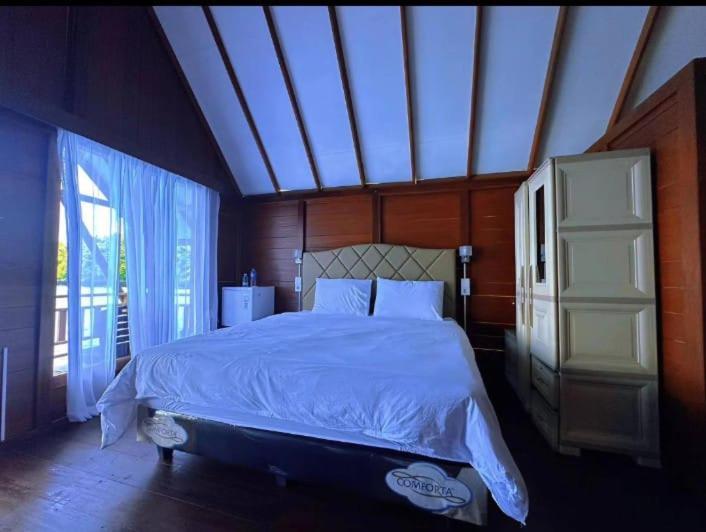 Maratua Dive Center And Lodge Maratua Island Extérieur photo